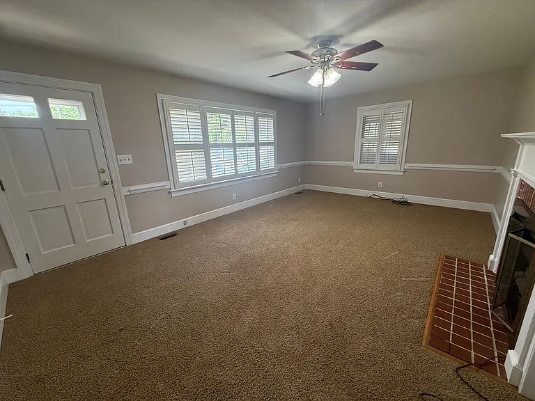 6127 State Highway 42 W — Photo 10