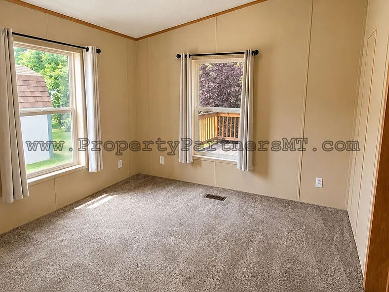123 Sunlight Ave — Photo 6
