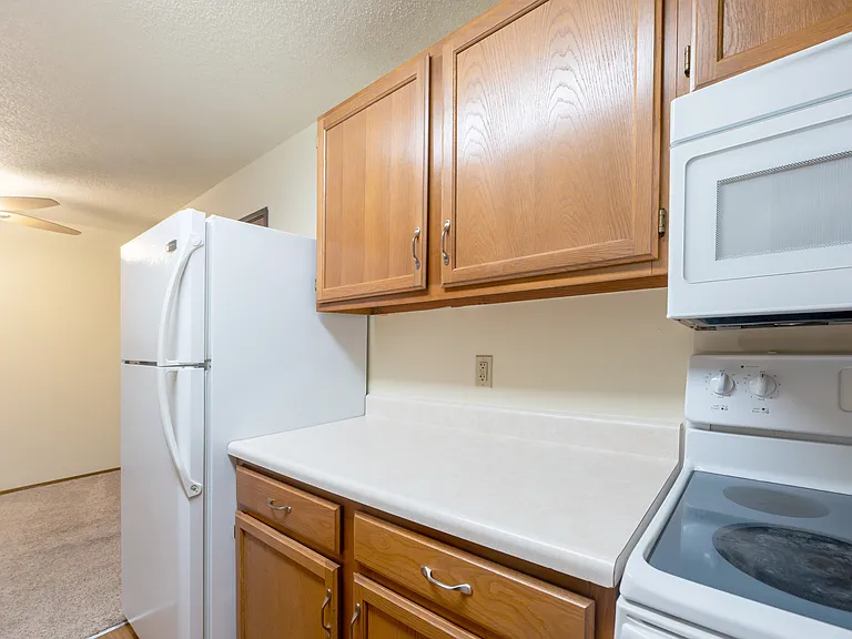 Spruce Pointe — Photo 8