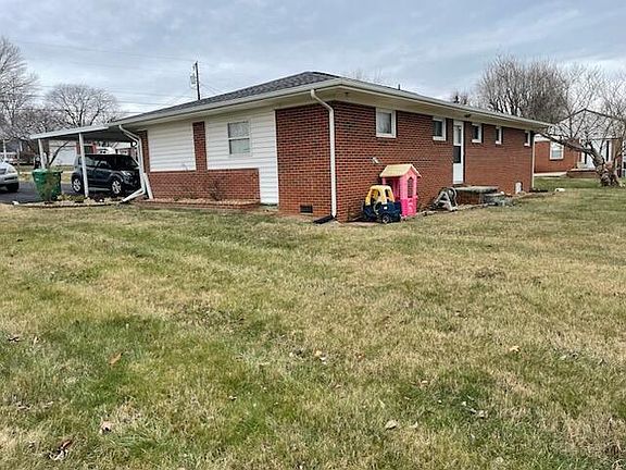 2nd image of 510 Lee Dr