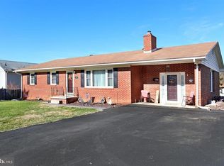 563 Salem Ave, Front Royal, VA 22630