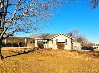 724 N Burns St, Holdenville, OK 74848