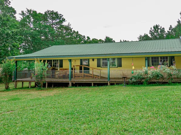 1702 Carolina Dr, Mena, AR 71953