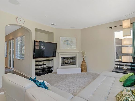 5th image of 16941 Silver Crest Ln