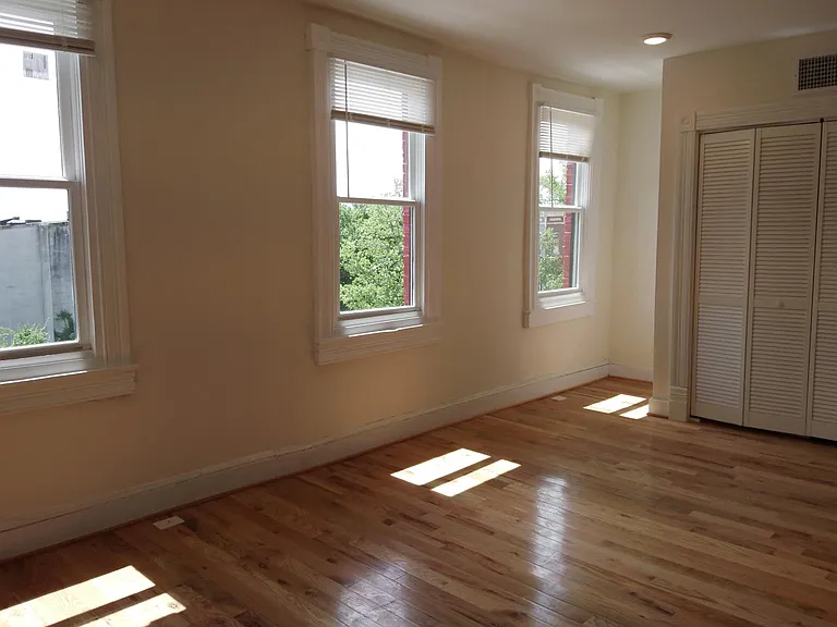 2101 Druid Hill Ave #3 — Photo 5