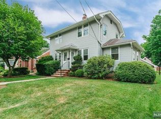 105 Fairmount Ave, Hackensack, NJ 07601