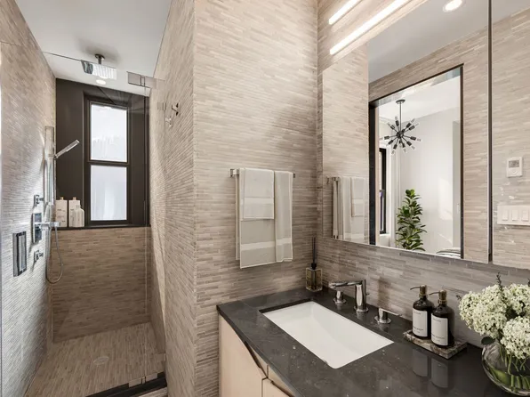 77 Park Avenue image 8 of 9