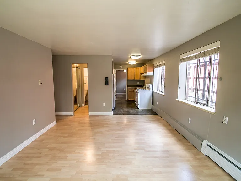 Logan Flats — Photo 14