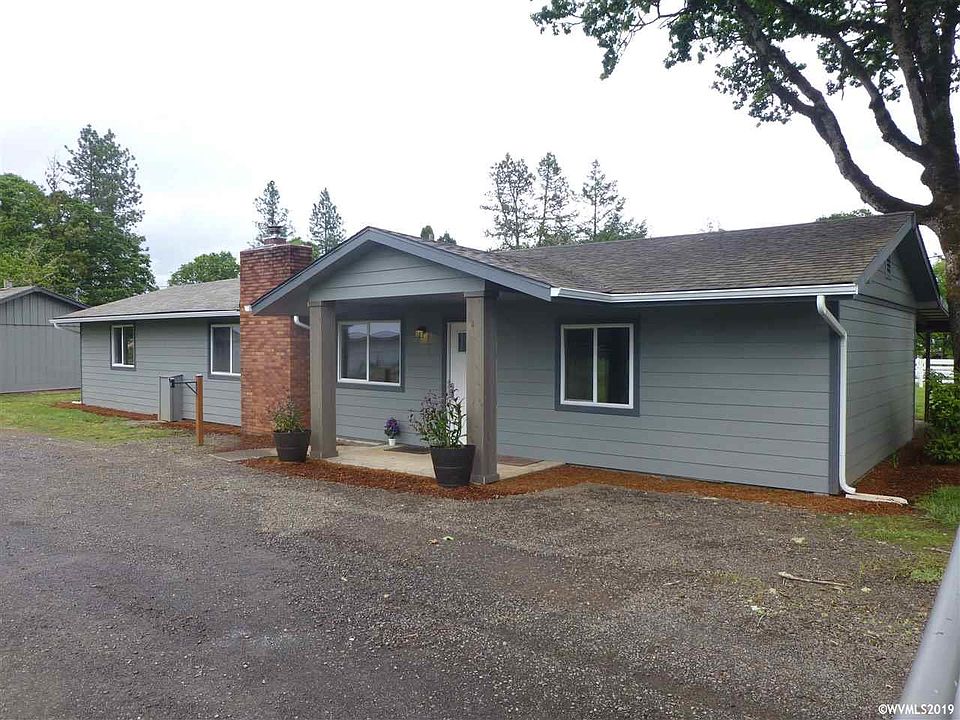 1st image of 40025 Lacomb Dr