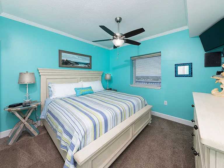 1524 W Beach Blvd #1603 — Photo 14