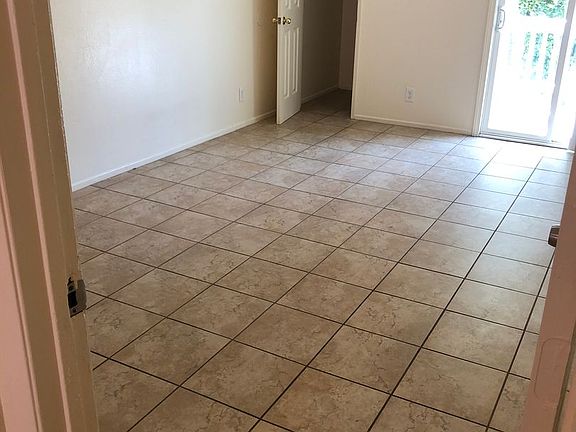 4th image of 6561 Del Playa Dr #5