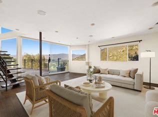3488 Troy Dr, Los Angeles, CA 90068