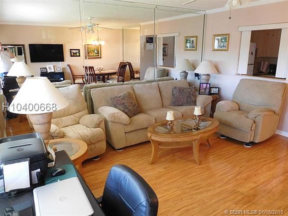 3rd image of 801 Atlantic Shores Blvd APT 117