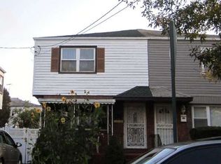 25950 149th Rd, Jamaica, NY 11422