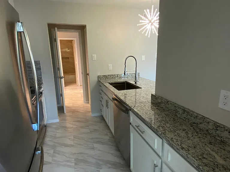 3936 Travis St — Photo 9