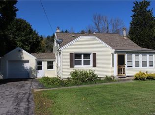 5834 Chili Riga Center Rd, Churchville, NY 14428