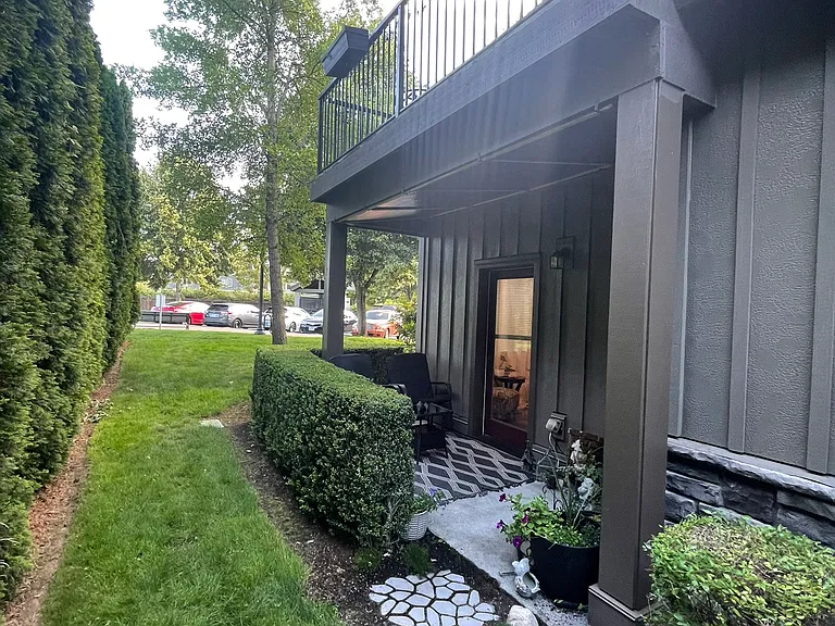 819 NW Wheelock Pl #819 — Photo 54