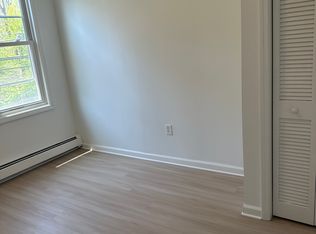 382-384 Belleville Ave #3R, Belleville, NJ 07109