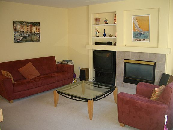 5th image of 25044 SE 40th Dr