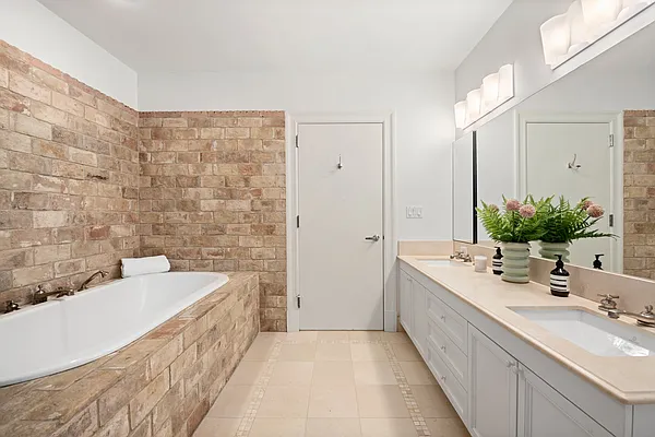 Sold by Corcoran | media 10