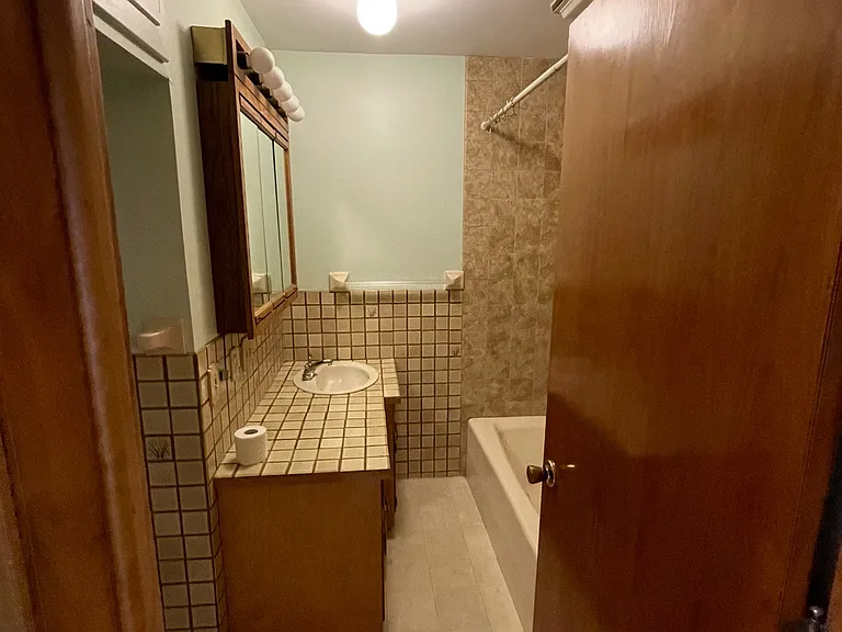 708 Valley View Rd #A — Photo 5