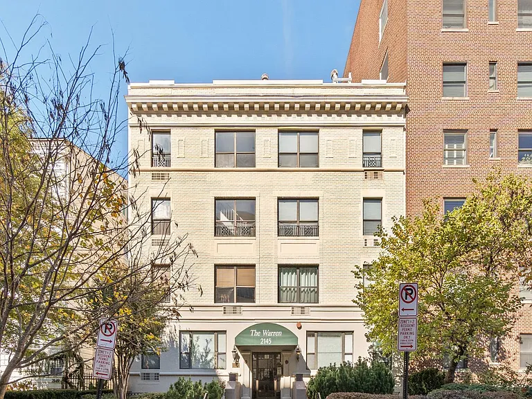 2145 California St NW #102 — Photo 1