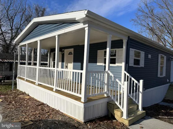 31 Maggie Cir, York, PA 17406