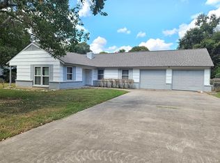 14906 Quaking Aspen Dr, Tomball, TX 77377