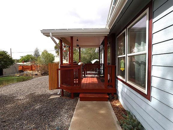 4th image of 370 NW 4th Street