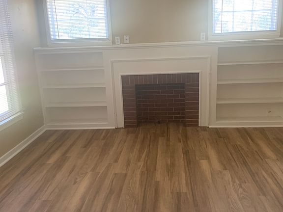 5th image of 714 Lexington St
