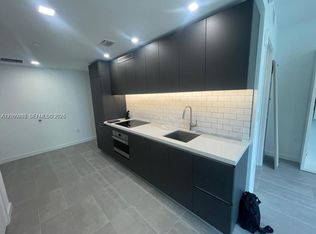 Yotel, Miami, FL 33179