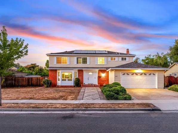 6826 Glenview Dr, San Jose, CA 95120