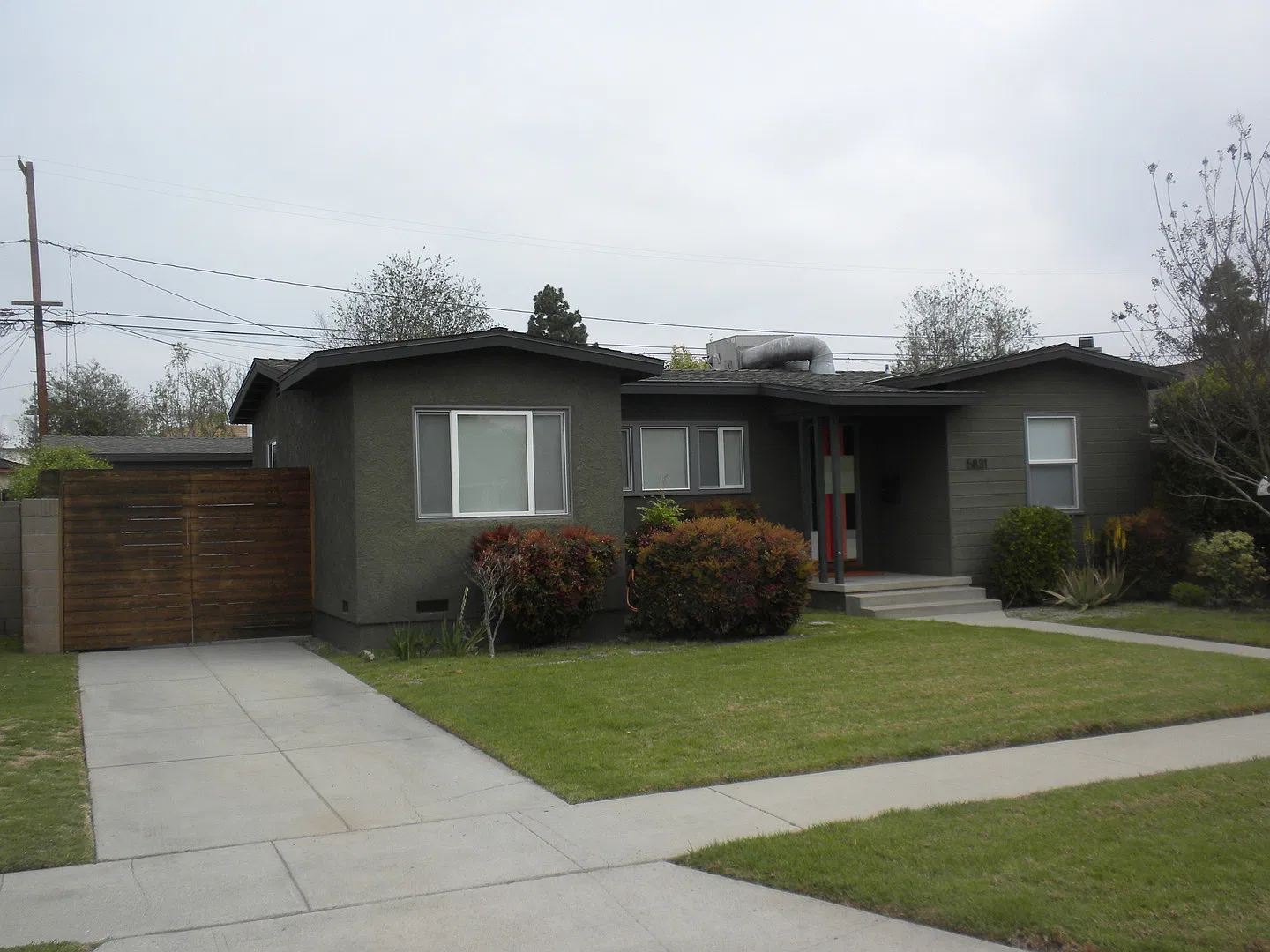 Beautifully House in Long Beach — Photo 1