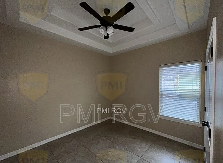 2601 E Garfield Ave #4 — Photo 12