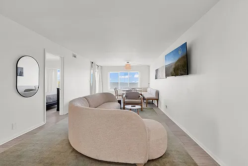 511 S Ocean Blvd Photo 1