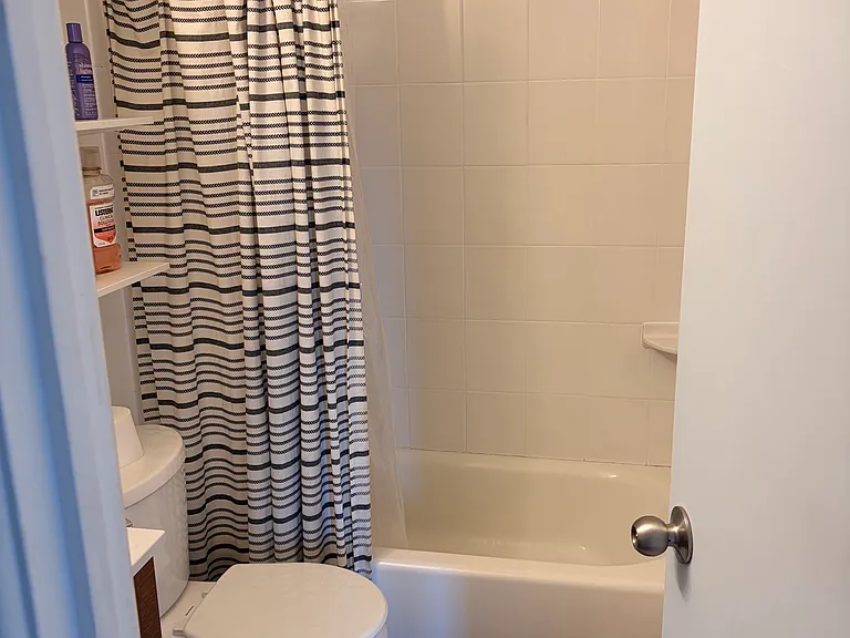 777 Hinman Ave #33 — Photo 26