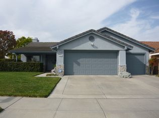 2131 Orlop Pl, Oxnard, CA 93035