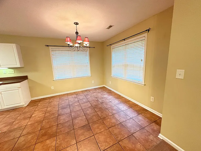 338 Farina Dr — Photo 7