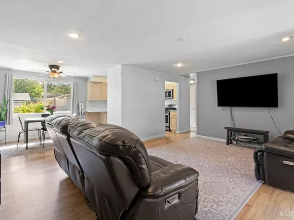 2350 Baker Dr, Carson City, NV 89701