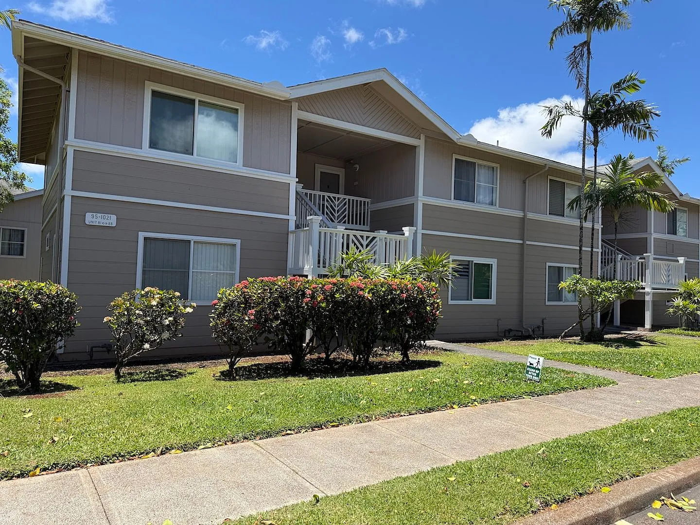 For Rent - Northpointe 2 95-1021 Kaapeha St. #86 — Photo 1