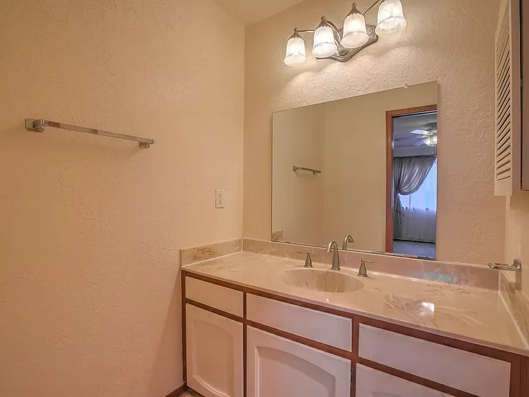 1117 Stutz Dr NE — Photo 14