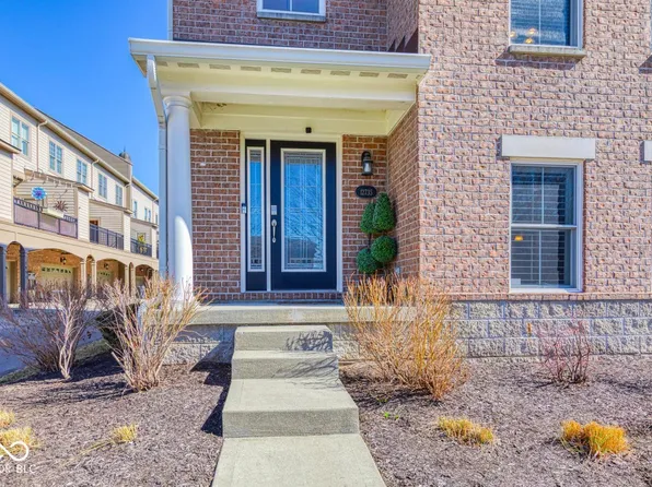 12735 Vanderhorst St, Carmel, IN 46032