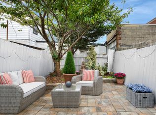 159 19th St, Union City, NJ 07087