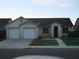 1628 Lacreta Ave, Madera, CA 93638