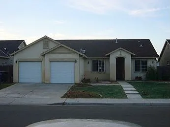 1628 Lacreta Ave photo 1