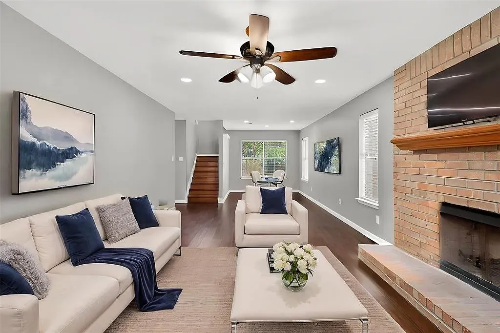 Windrush7601 — Photo 1