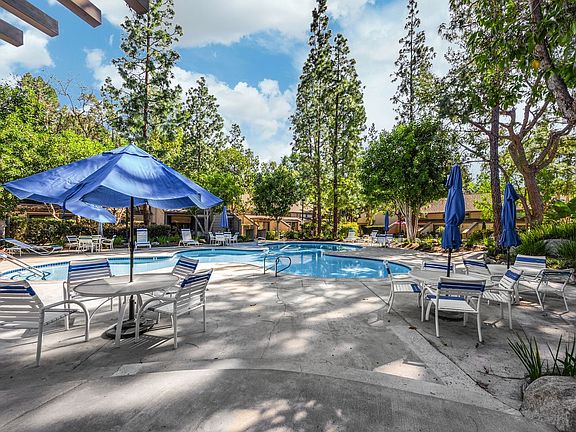 3rd image of 514 Blue Water Ln #155