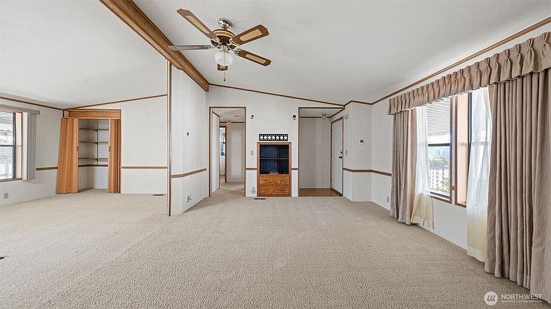 5th image of 1324 Rancho Villa Drive