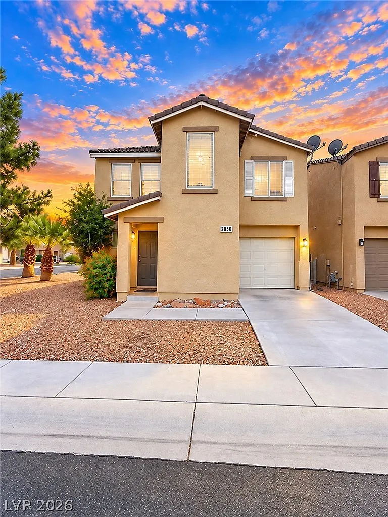 3 bed, 2.5 bath, 1310 sqft, $1,700 — Photo 1