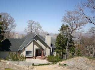 26684 Windward Rd, Lake Arrowhead, CA 92352